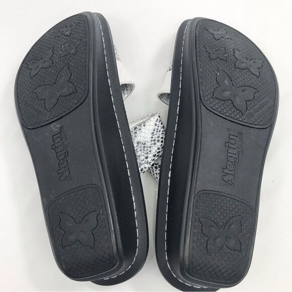 Alegria COLETTE White Metallic Silver Reptile Strappy Support Slide Sandals - Picture 14 of 16